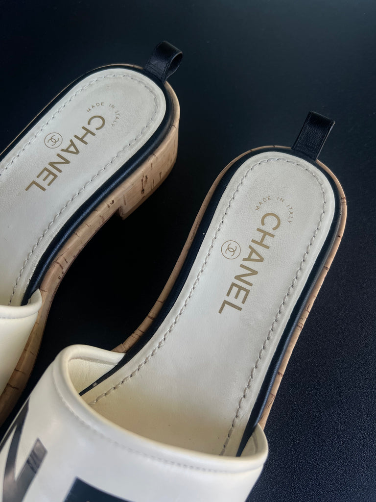 Mules Chanel beige