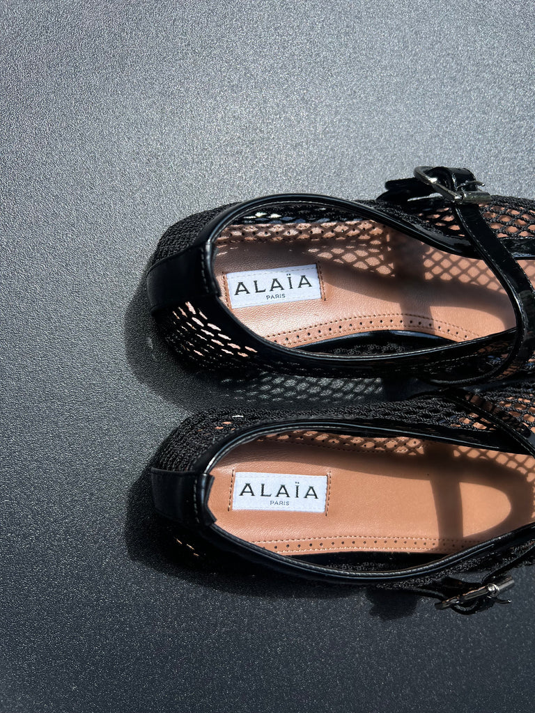 Ballerines Alaia noir résille avec boite