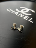 Boucles d'oreilles perles Chanel