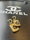 Créoles plaques doré Chanel