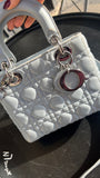 Sac C.Dior "Lady Dior" bleu ciel