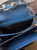 Pochette Gucci bleu avec chaine