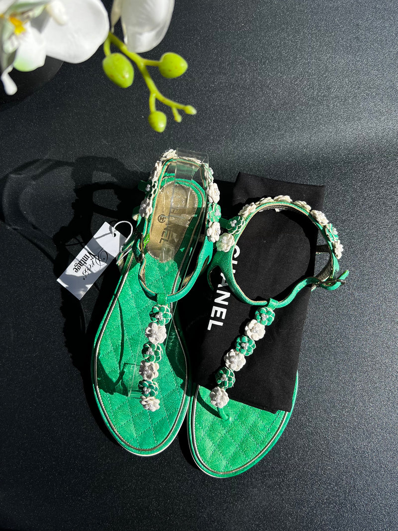 Sandale Chanel Camélia vert