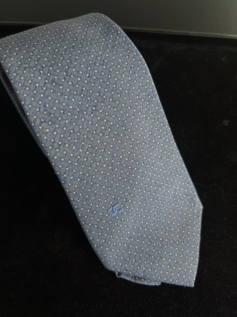 Cravate Chanel bleu à pois