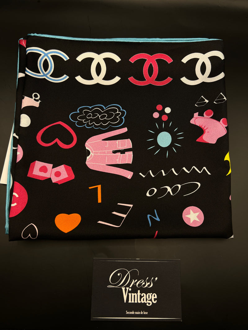 Foulard Chanel coloré
