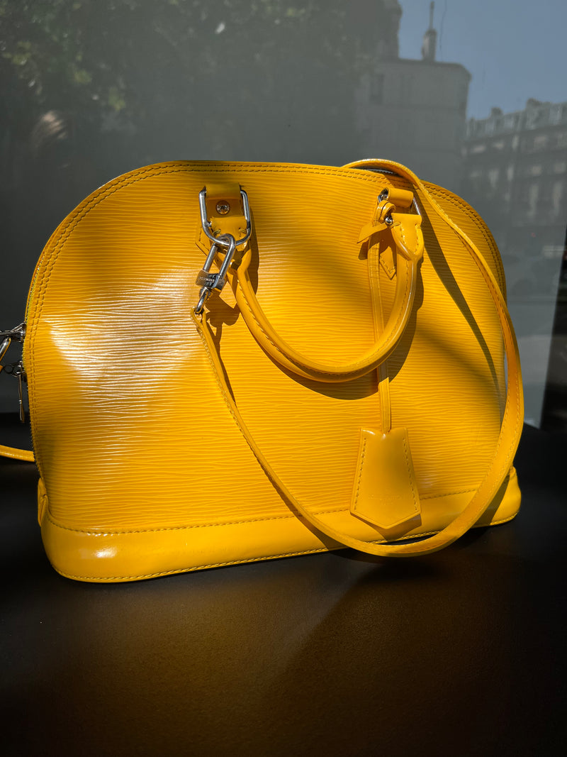 Sac Louis Vuitton Alma jaune