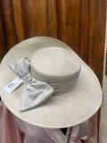 Chapeau écru large
