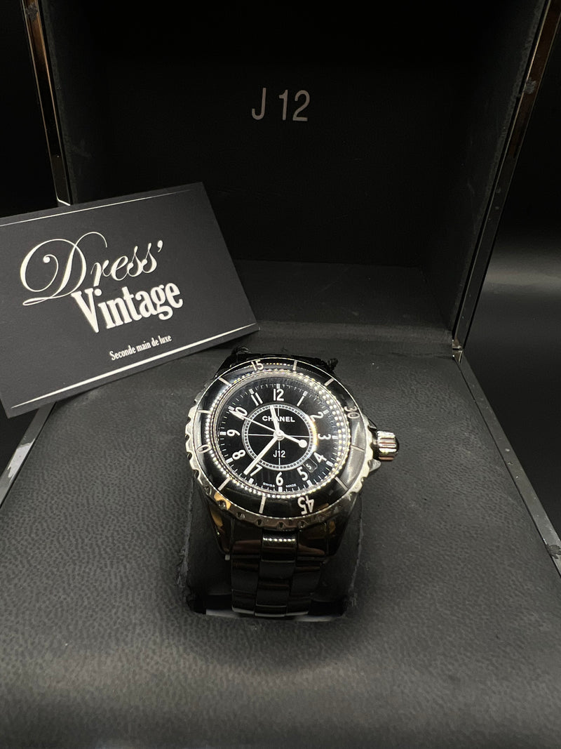 Montre Chanel J12