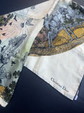 Foulard carré C. Dior ton écru bord noir