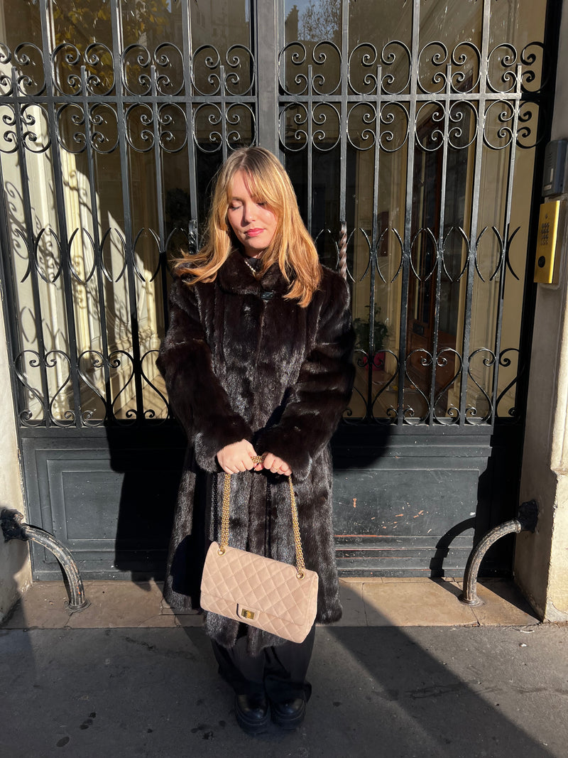 Manteau long en vison, marron foncé