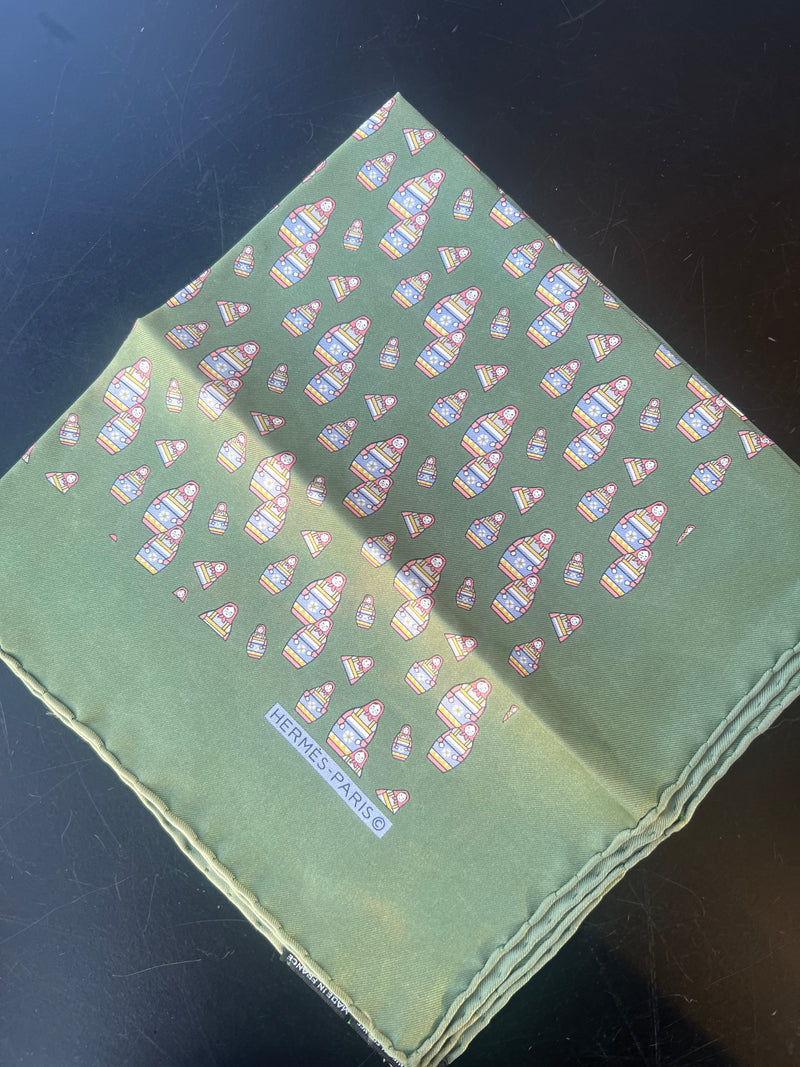 Carré pochette 42 x 42 Hermès