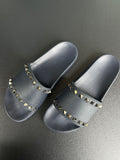 Claquettes Valentino marine
avec housse