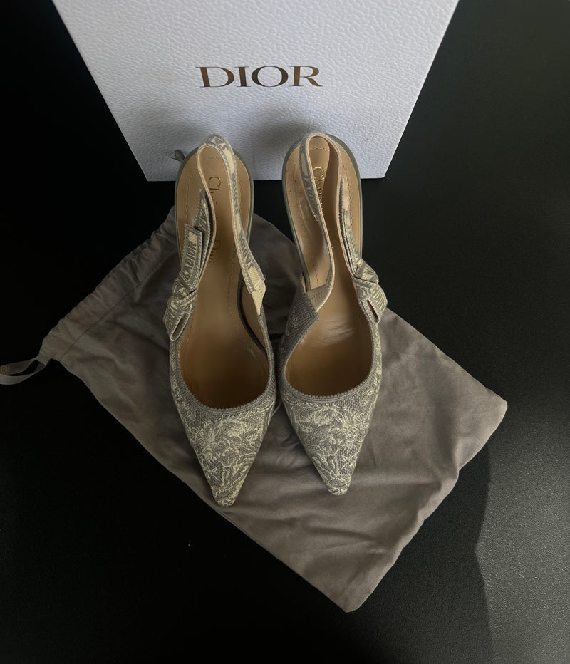 Sandales Dior « J’adiore »