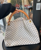 Sac Louis Vuitton modèle Arsty