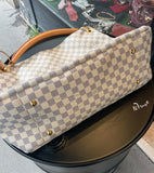 Sac Louis Vuitton modèle Arsty