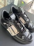 Basket Valentino noire avec ruban