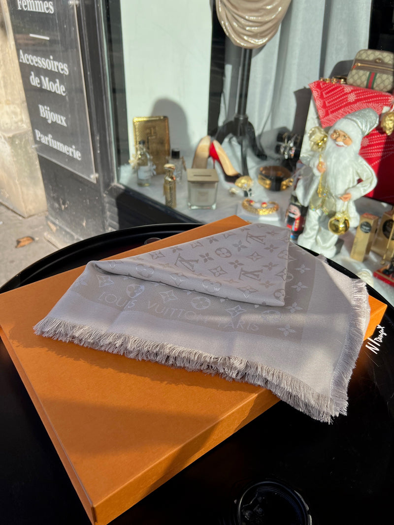 Foulard monogram Classic Louis Vuitton