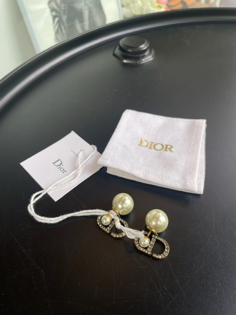 Boucles d'oreilles Dior