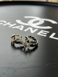 Boucles d'oreilles créoles Chanel