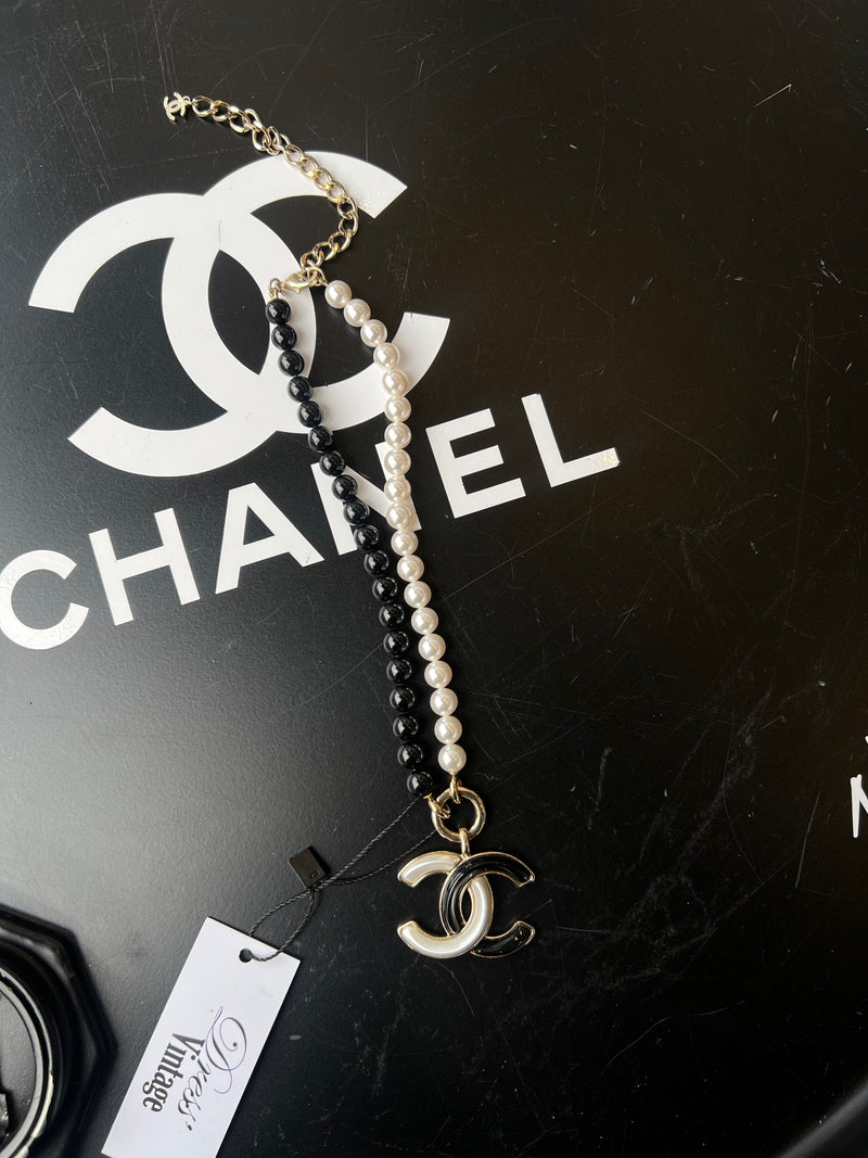 Collier perles Chanel