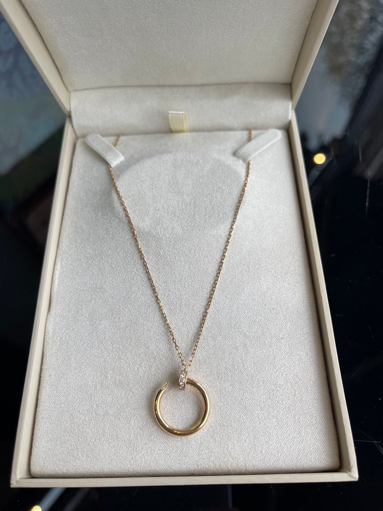 Juste un clou collier 2025