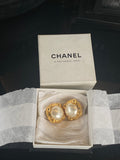 Boucles d’oreilles perles à clip Chanel
