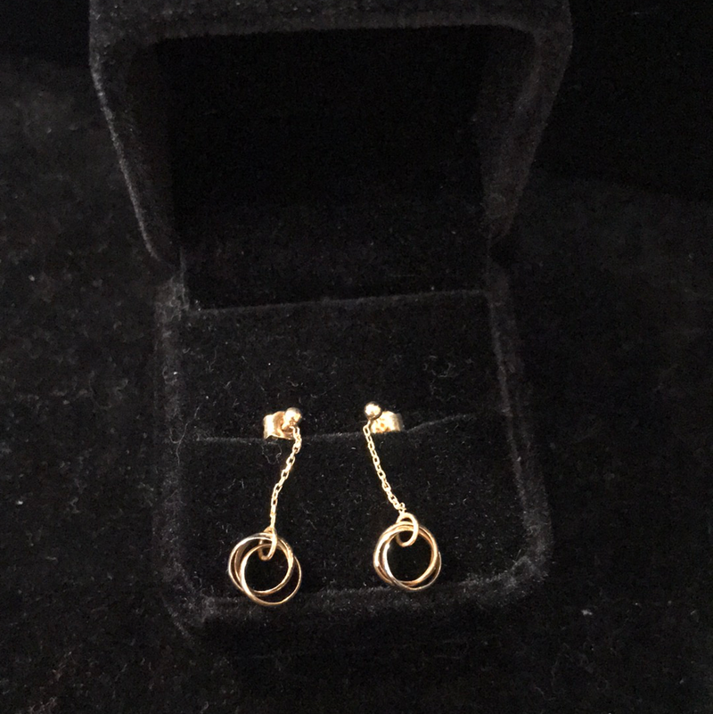 Boucles d’oreilles Cartier